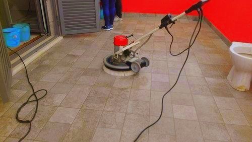 pulizia gres effetto legno