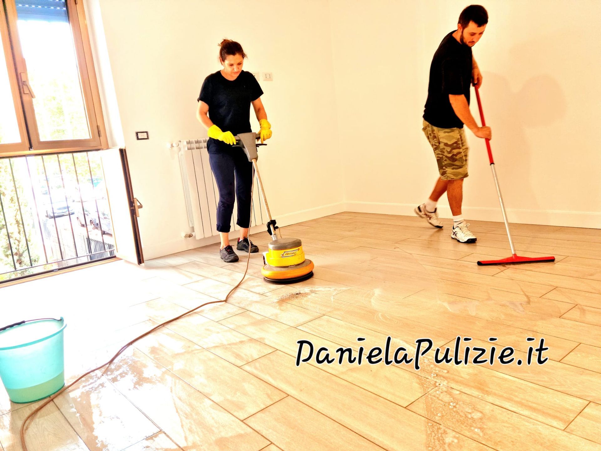 pulizia professionale pavimenti