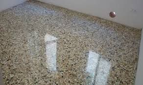 come pulire il marmo