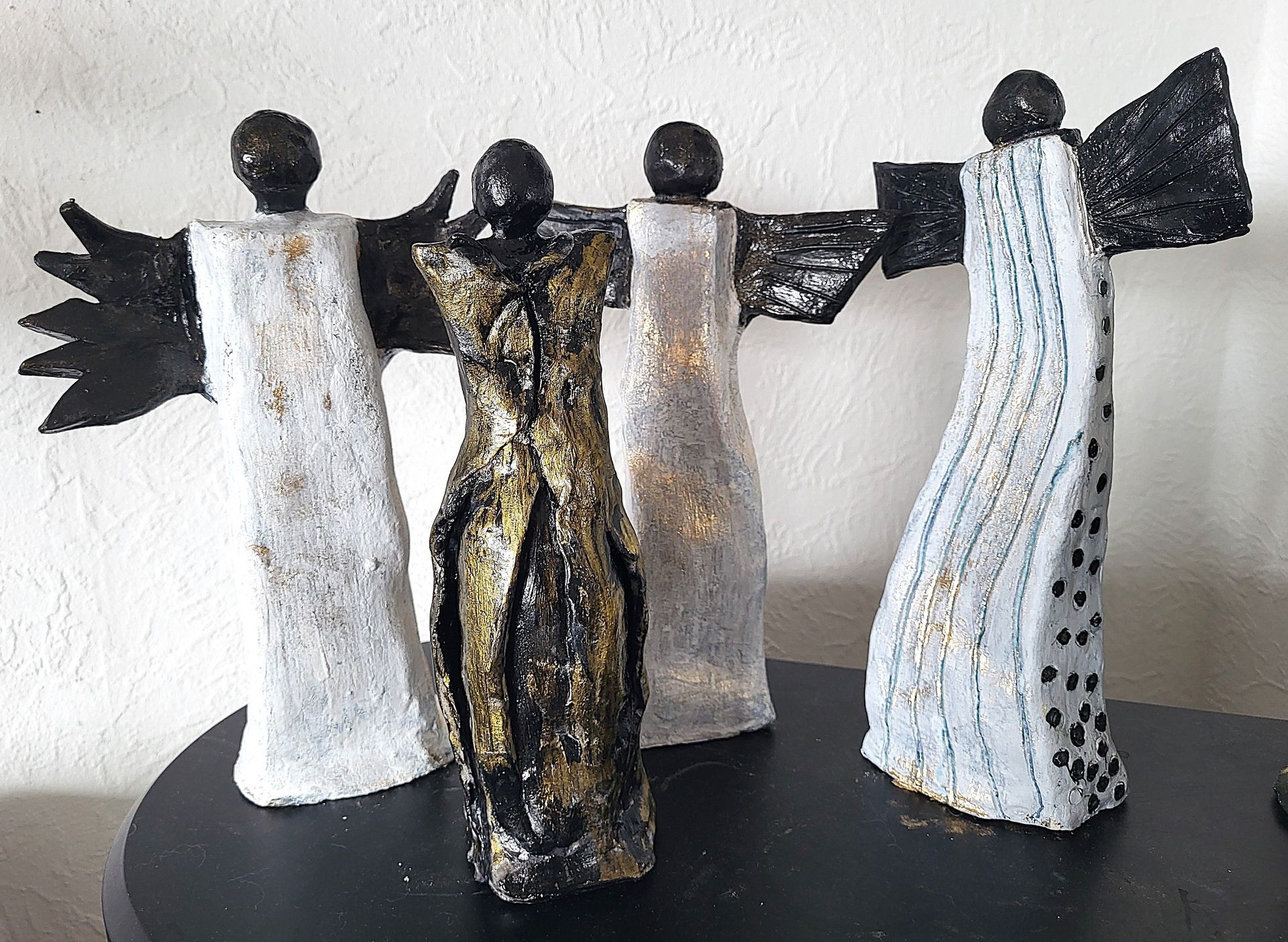 bebrannter Ton - je Figur 80 Euro