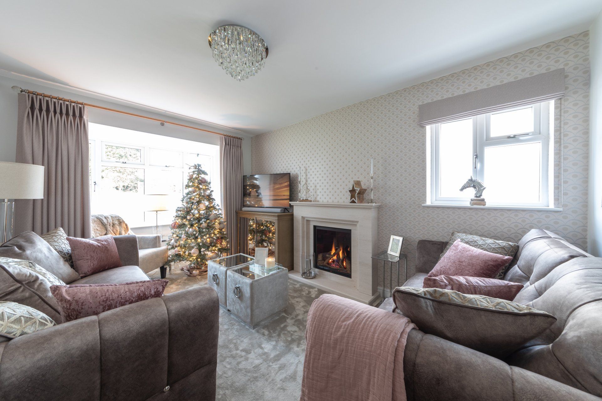 Living room design - christmas staged