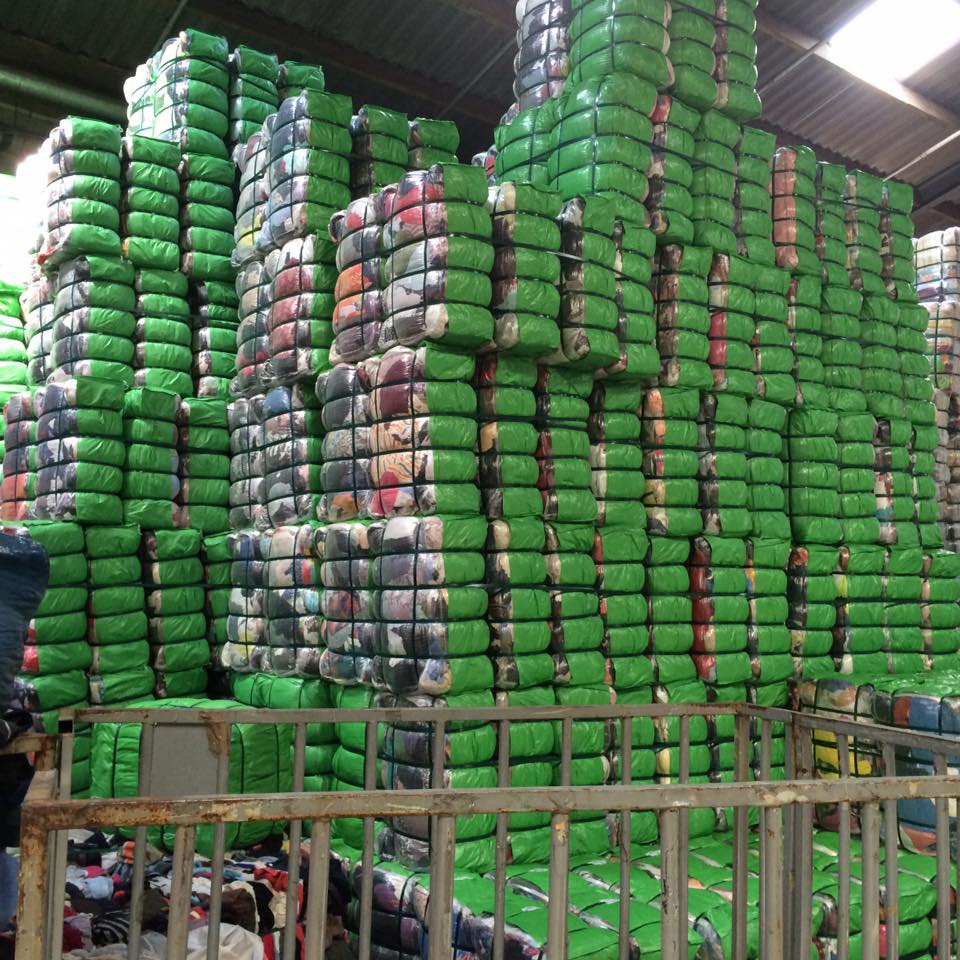 USED CLOTHING COMPANY HIGH-QUALITY SECONDHAND CLOTHES