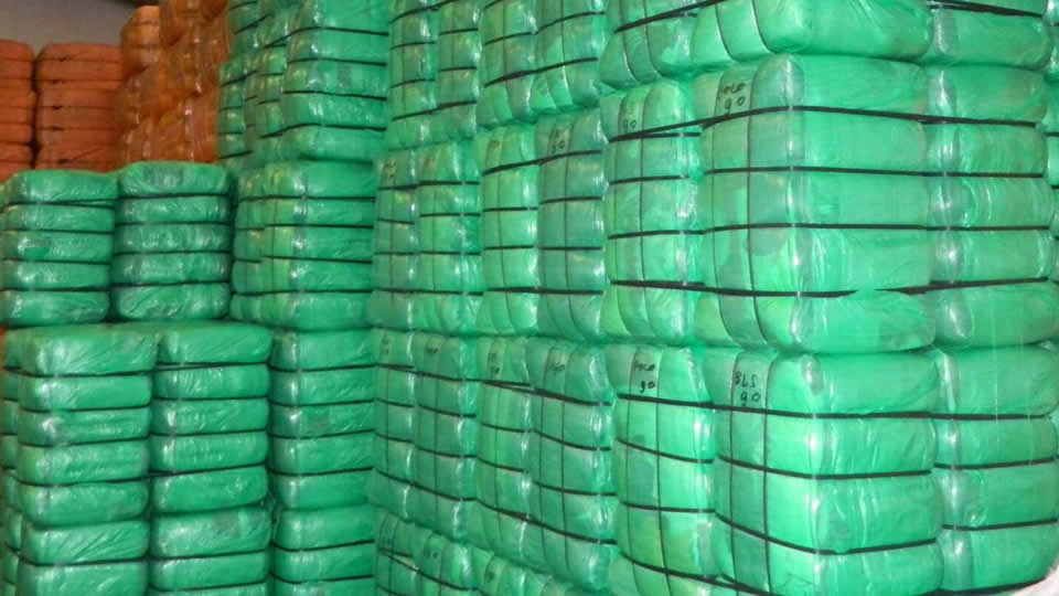 USED CLOTHING COMPANY HIGH-QUALITY SECONDHAND CLOTHES