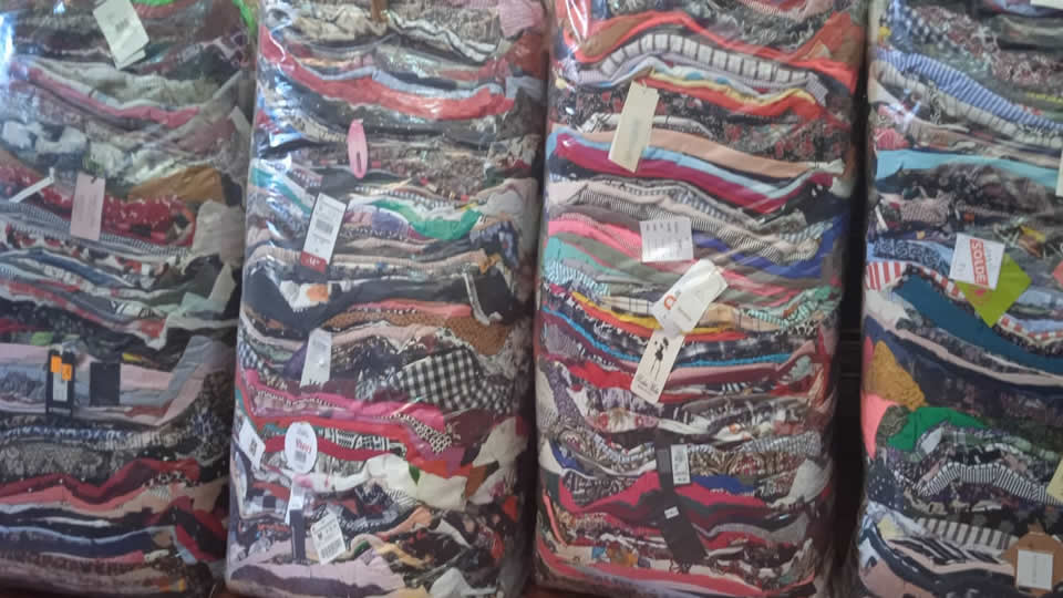 USED CLOTHING COMPANY high-quality secondhand clothes