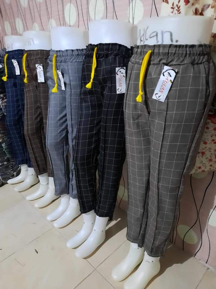 ORIGINAL USED CLOTHING COMPANY textilesmark company specializing in the import-export original second hand used clothes and shoes wholesale.in spain