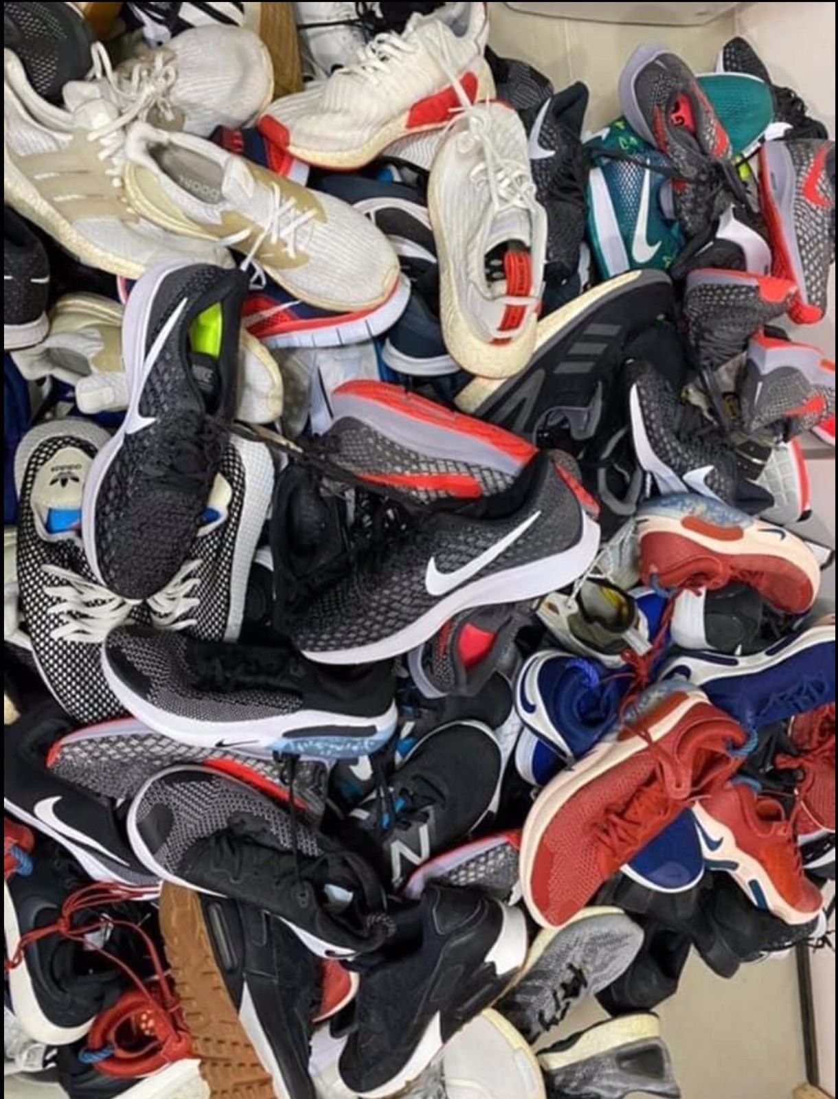 USED SHOES ORIGINAL IMPORT EXPORT