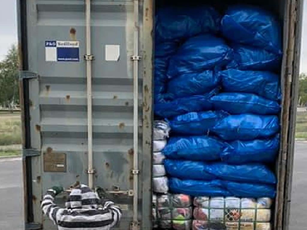 USED CLOTHING COMPANY HIGH-QUALITY SECONDHAND CLOTHES