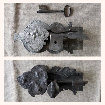 Locks antique - restored - No. 26 + 25