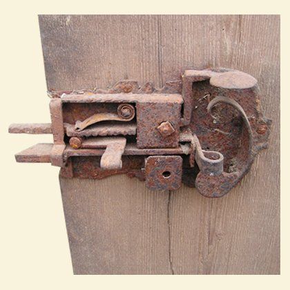 plank door - antique lock No 712