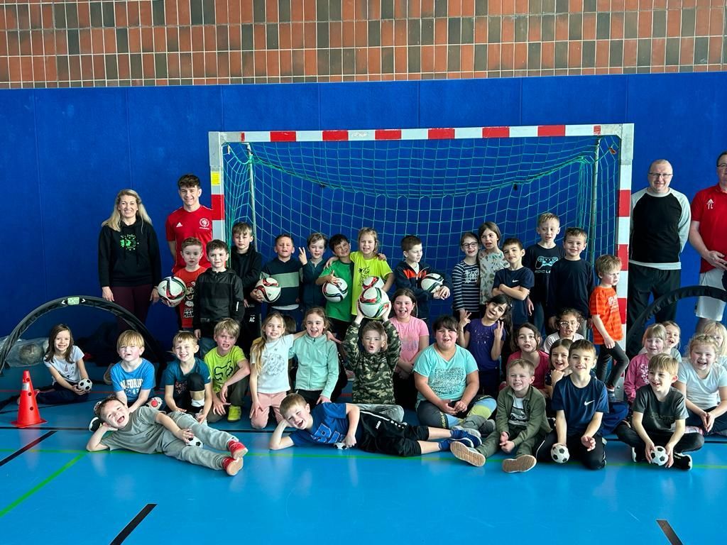 Klasse 1a und 1b Klasse 1a und 1b