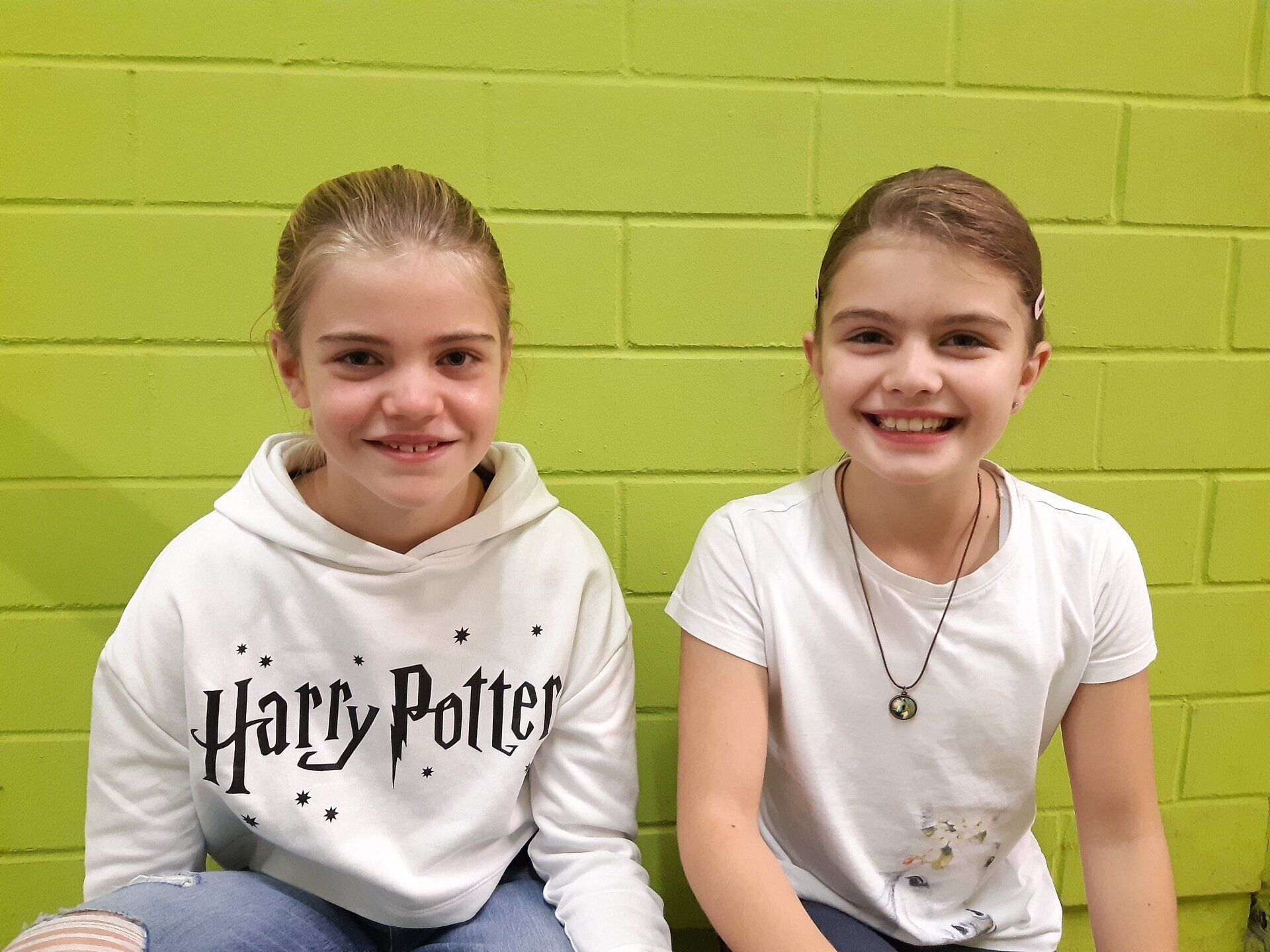 Grundschulsprecherin und Stellvertreterin Grundschulsprecherin und Stellvertreterin