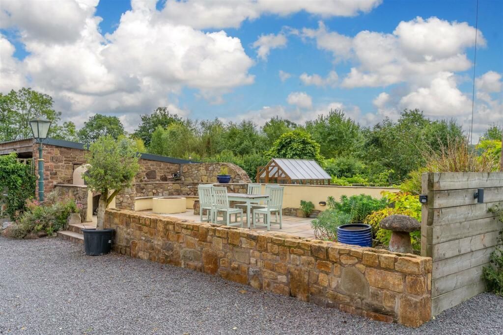 Garden walls builders Ironbridge Telford