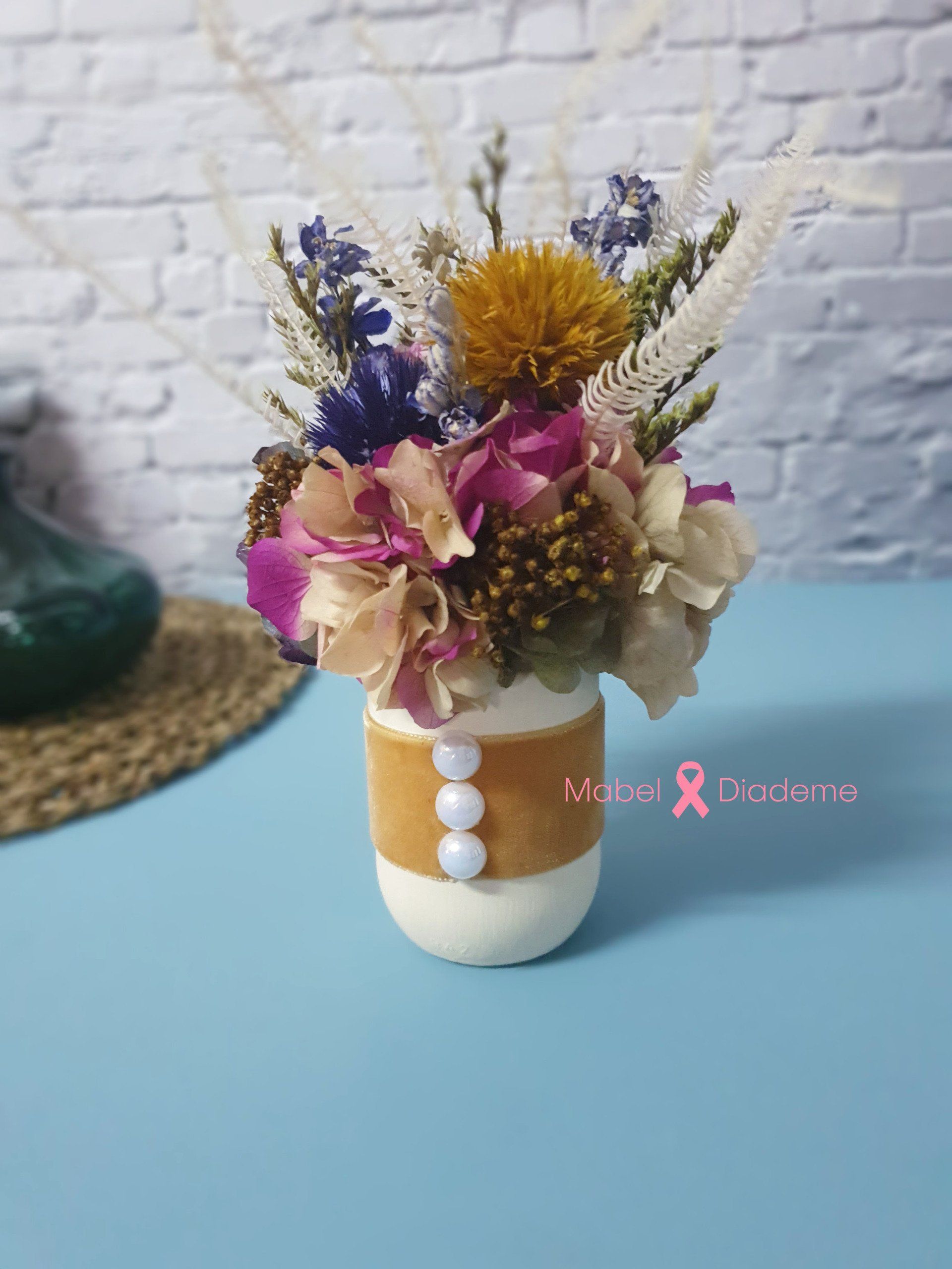 Florero color crema decoración del hogar flores preservadas silvestres