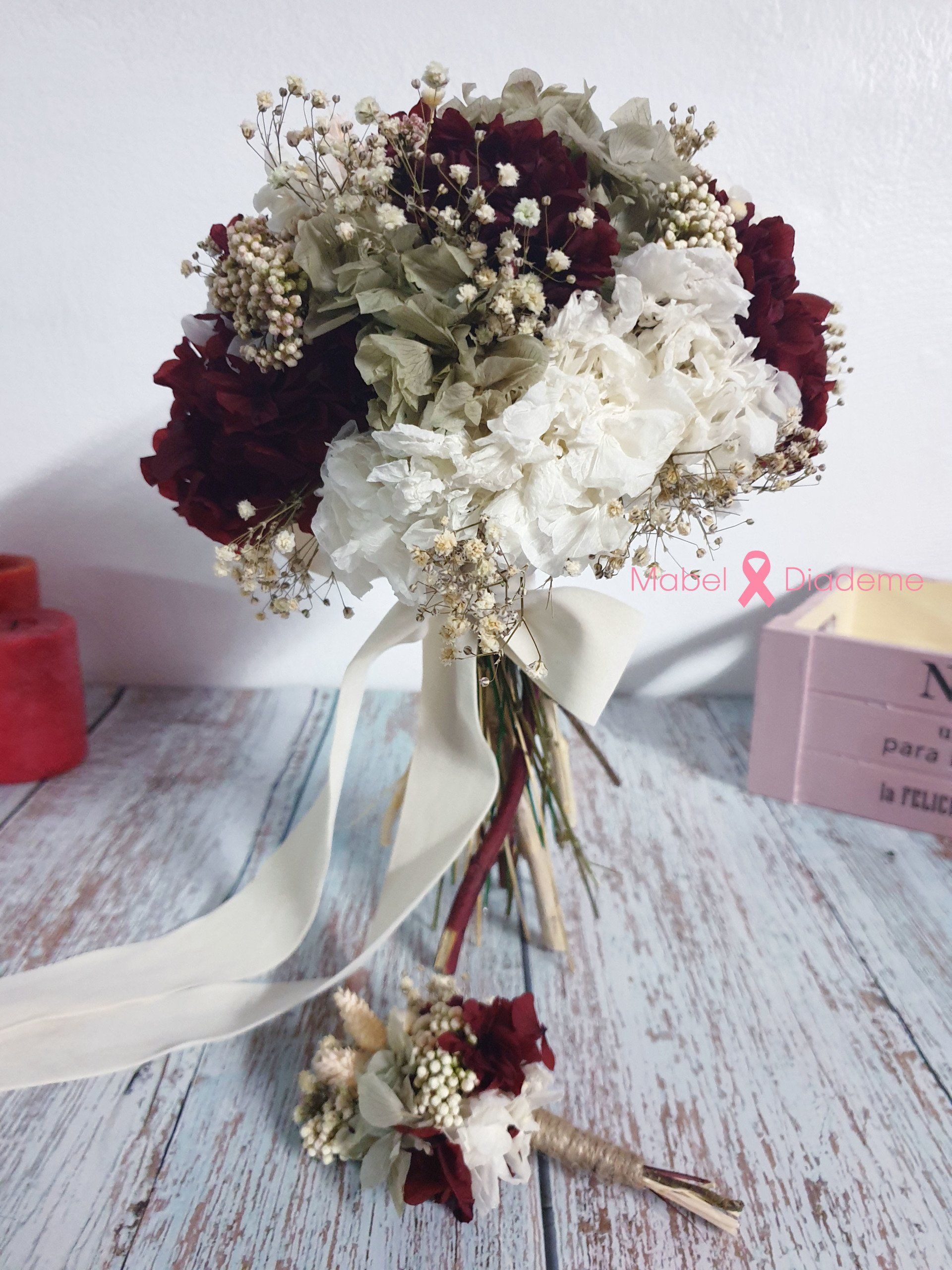 Ramo de novia hortensia preservada burdeos