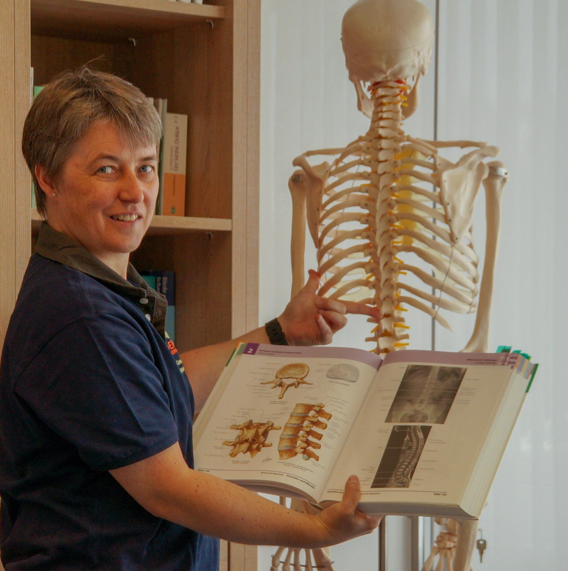 Kirsten Sander, Heilpraktikerin, Amerikanische Chiropraktik