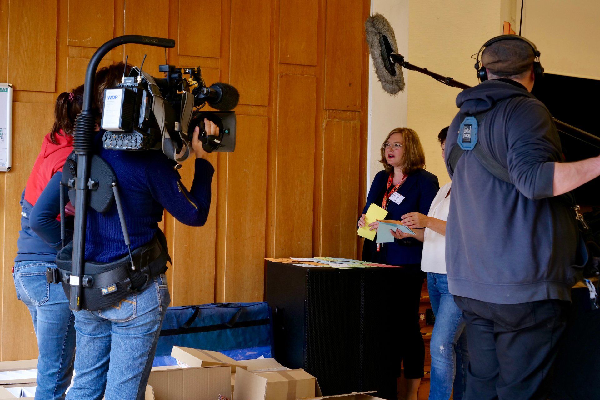 Melanie Kabus in der Lokalzeit Bonn