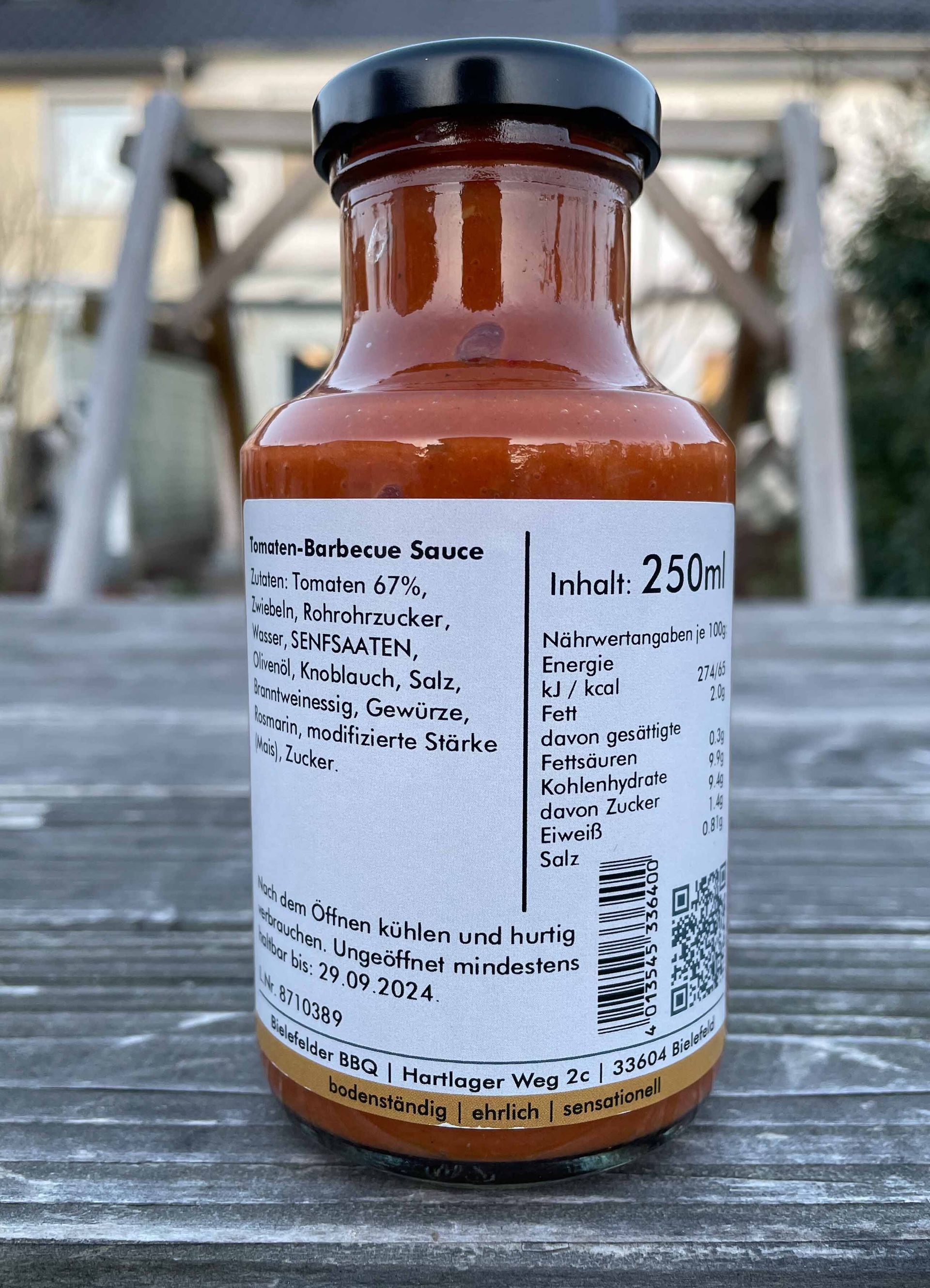 Iss was Gescheites - Gönn Dir Qualität beim Grillen Hammer auf Huhn auf Brot BBQ-Sauce Grillsauce Tomaten Rosmarin Italien