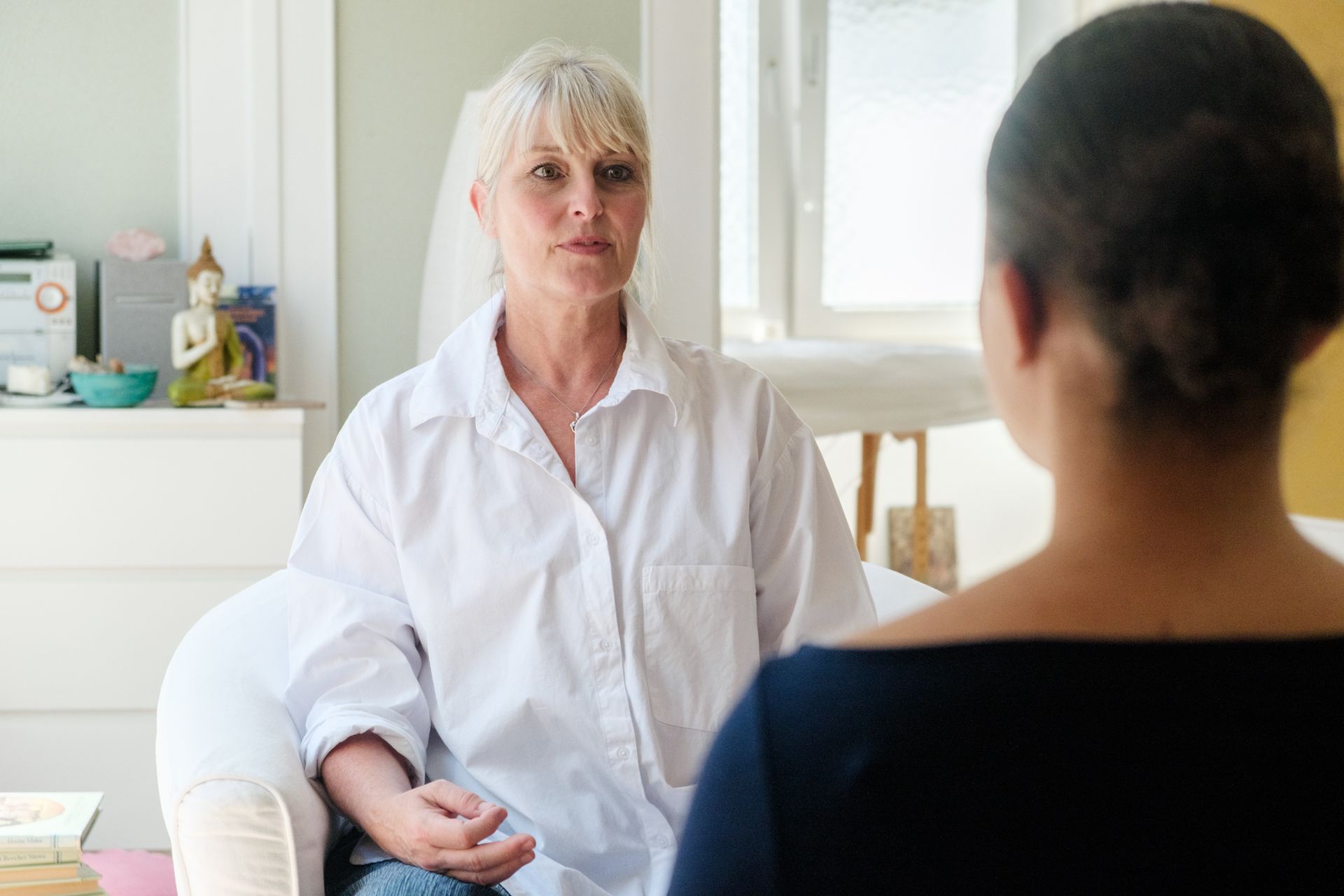 Alexandra Brand, Familien Coaching, Familienaufstellungen, CranioSacral, Meditation, OSHO