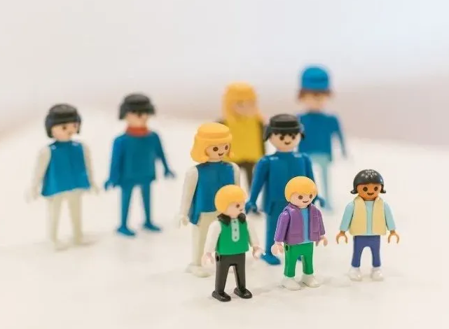 Alexandra Brand, Familien Coaching, Familienaufstellungen, CranioSacral, Meditation, OSHO