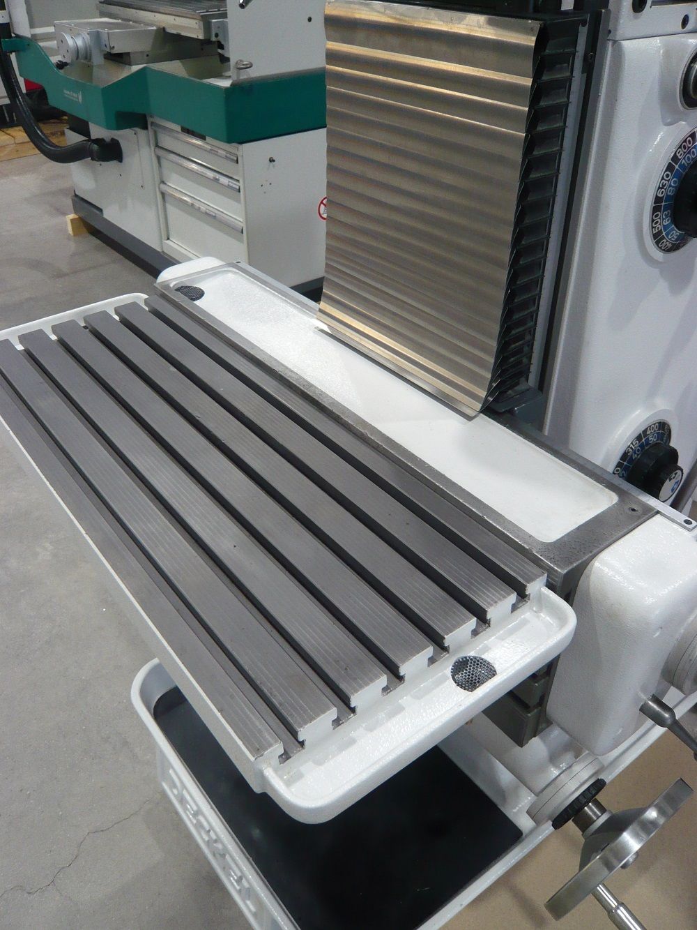 Fräsmaschine Deckel FP2; gebrauchte Fräsmaschine, hw-maschinen.de