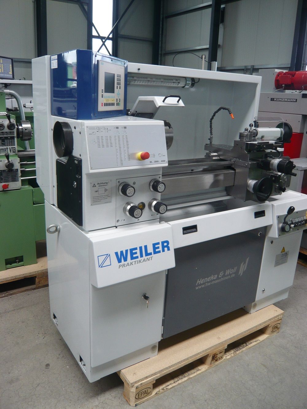 Weiler Praktikant VC ; www.hw-maschinen.de