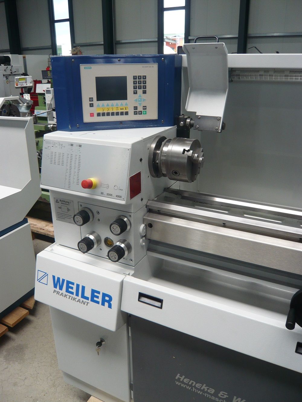 Weiler Praktikant VC ; www.hw-maschinen.de