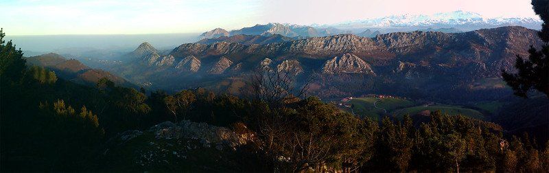picos de europa desde el mirador del fitu en arriondas