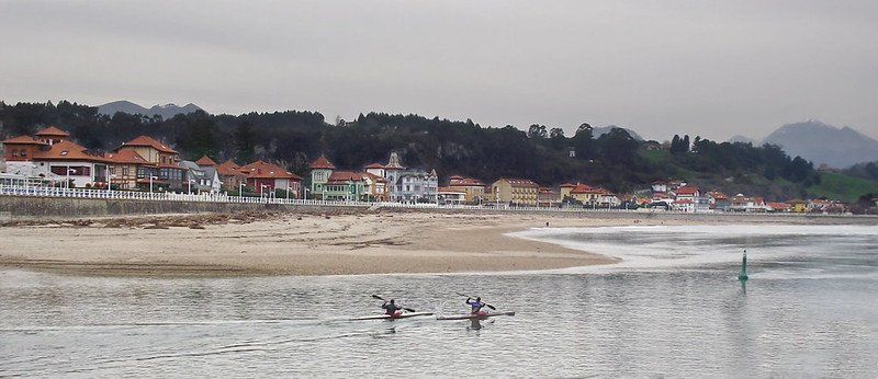 playa de santa marina ribadesella