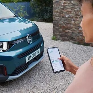 Profitez des offres après-vente dans votre agence Citroën LDA à Bollène Photo de l'atelier mécanique Citroën