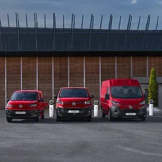 Découvrez toutes la gamme Utilitaire et Société dans votre agence Citroën LDA à Bollène Gamme Utilitaire