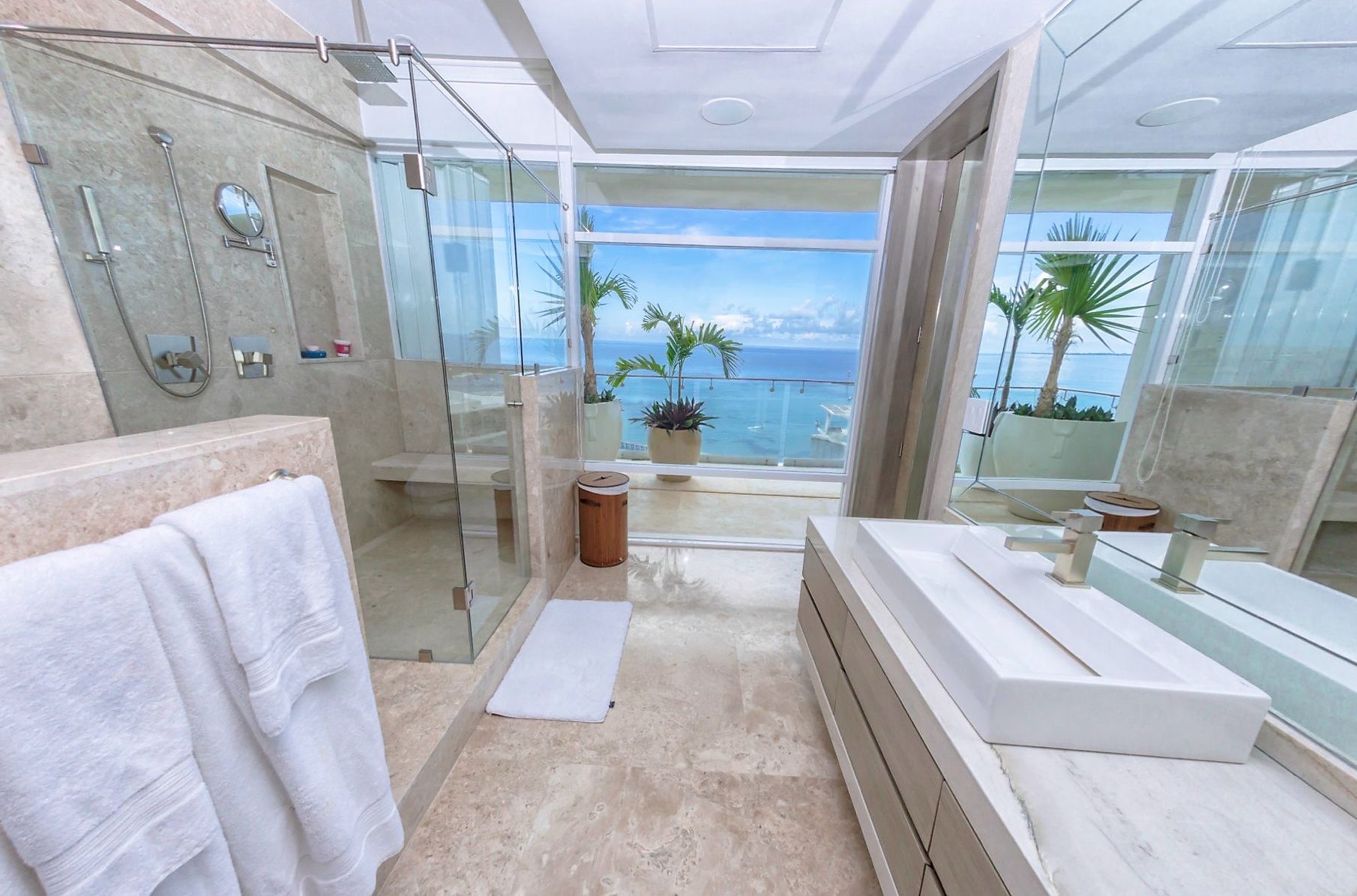 baño apartamento lujo