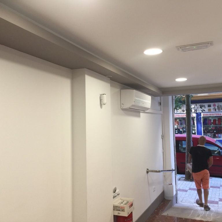 locales comerciales estancos