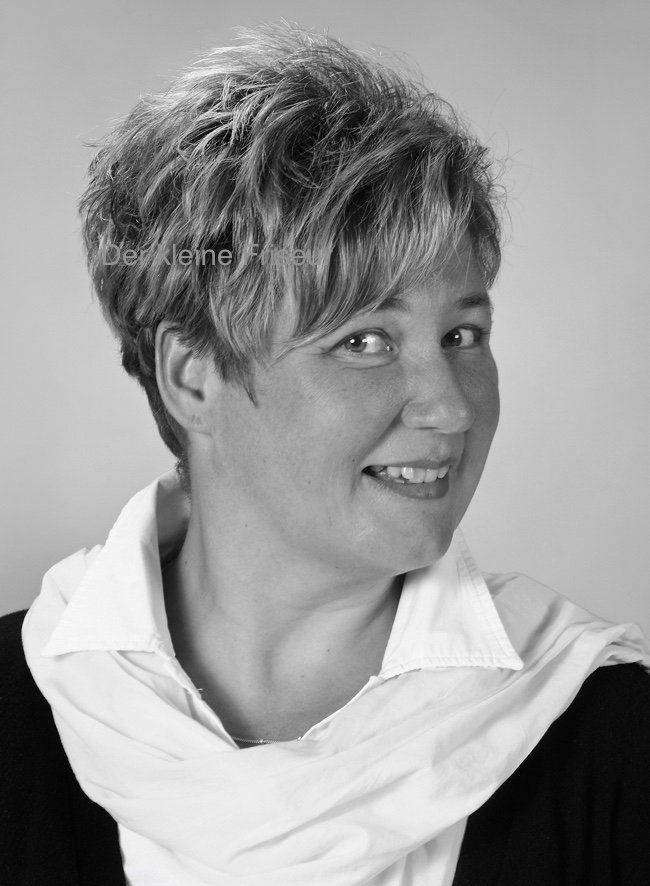 Nicolle Dielenschneider