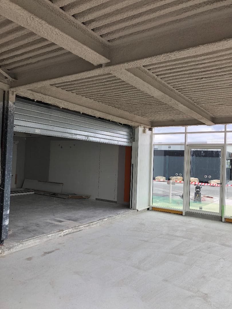 Projexplatre 86 Rouillé - Protection passive contre l'incendie - Flocage coupe-feu sous plancher collaborant