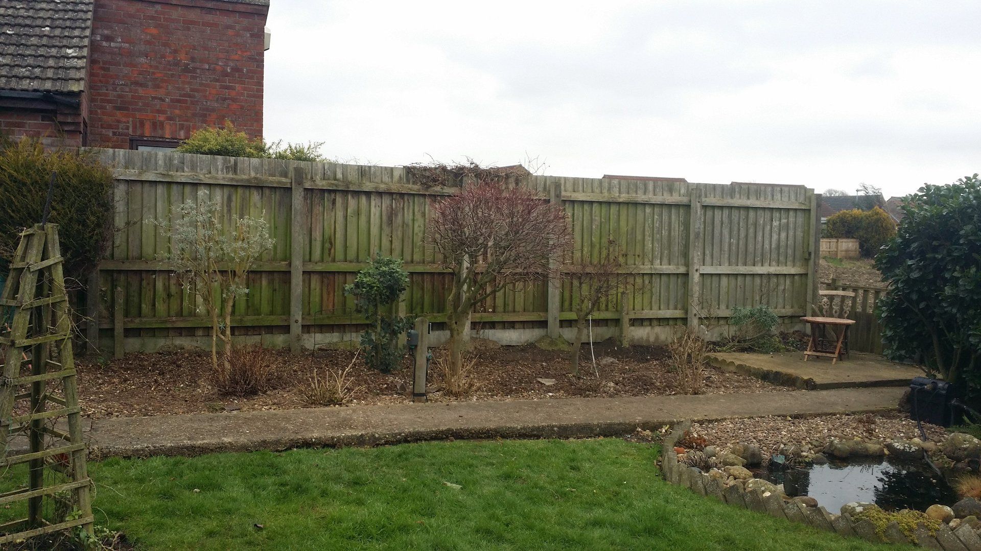 Stump grinding around obsticles