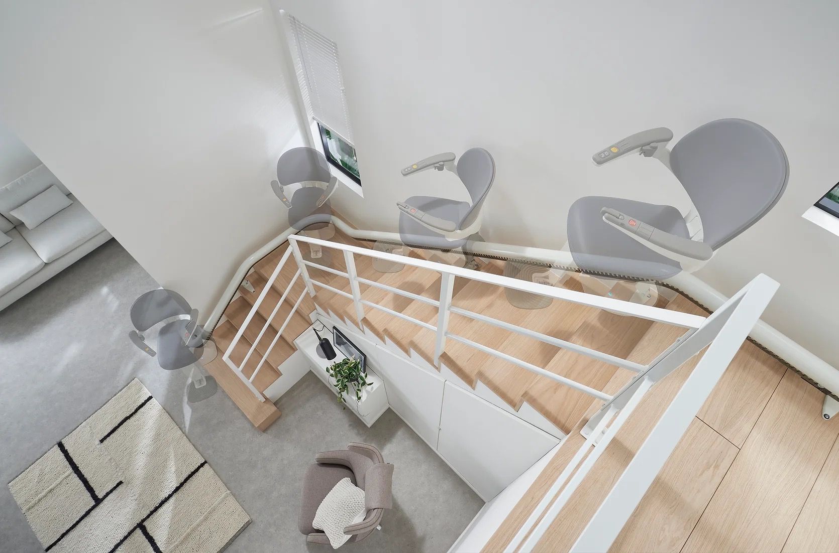 Innolift Treppenlift Bespoke Infinity 2 Innolift Treppenlift Bespoke Infinity 2