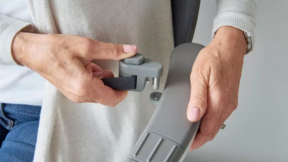 Innolift Treppenlift Bespoke Infinity 2 Innolift Treppenlift Bespoke Infinity 2