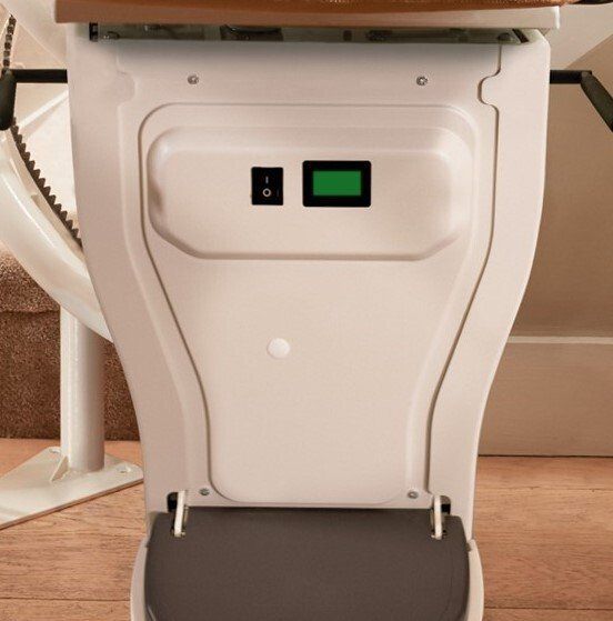 Innolift Treppenlift Bespoke Infinity 2 Innolift Treppenlift Bespoke Infinity 2