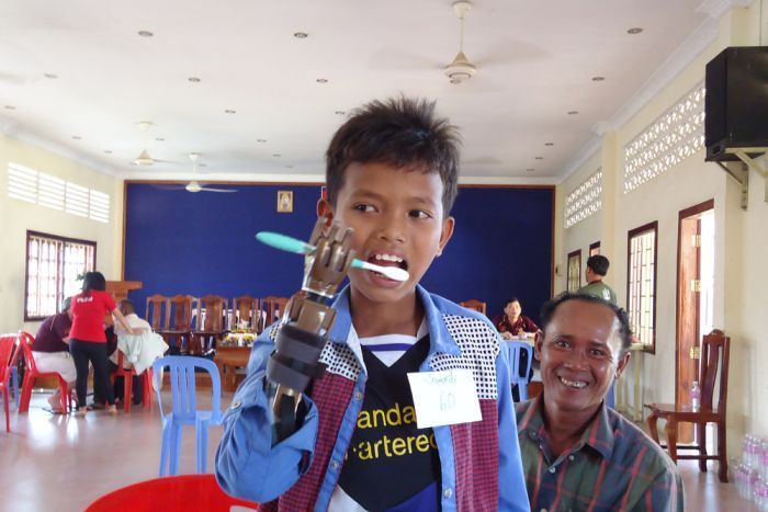 Halping Hands Projekt Landminenopfer