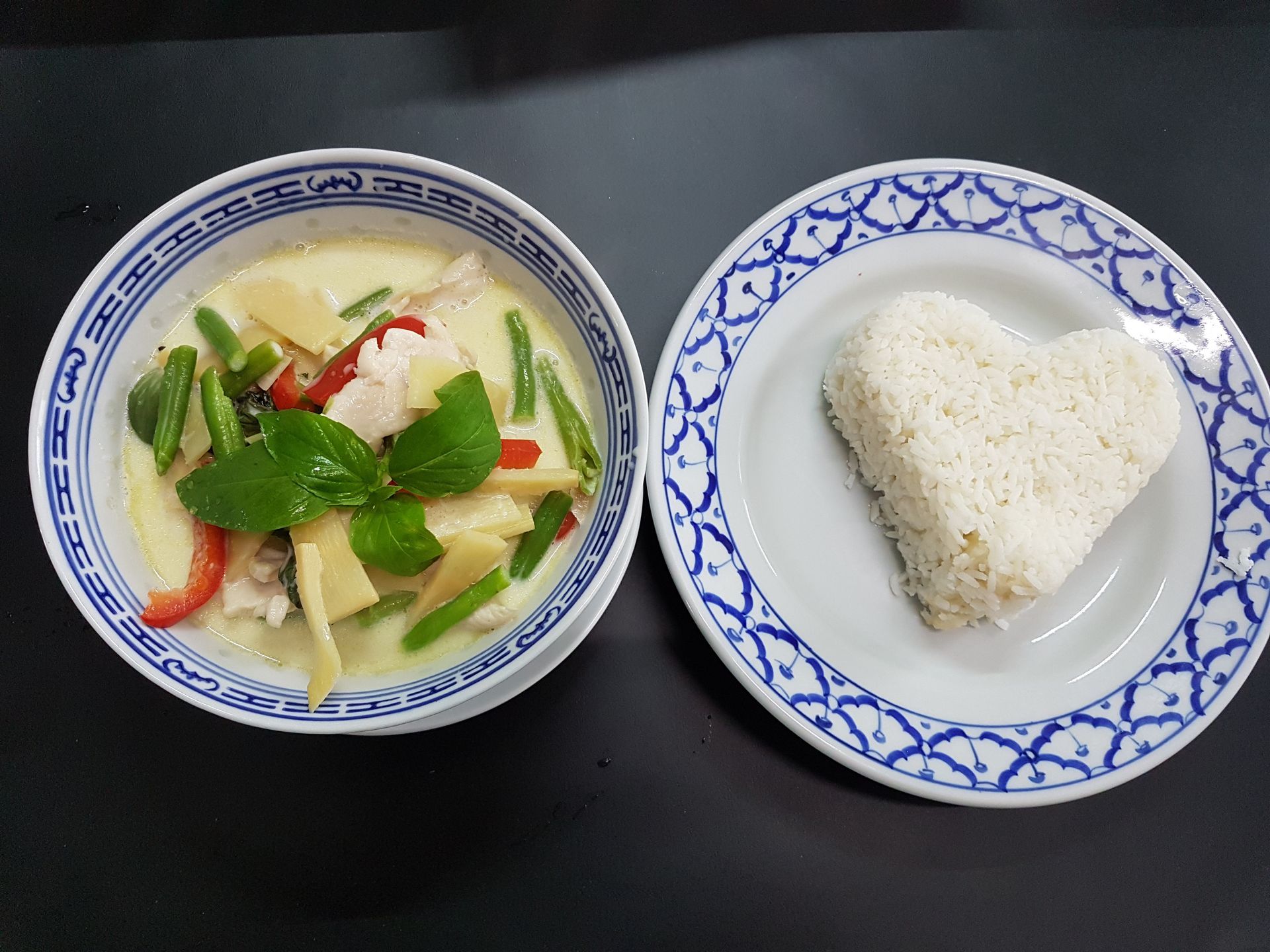 grünes curry huhn