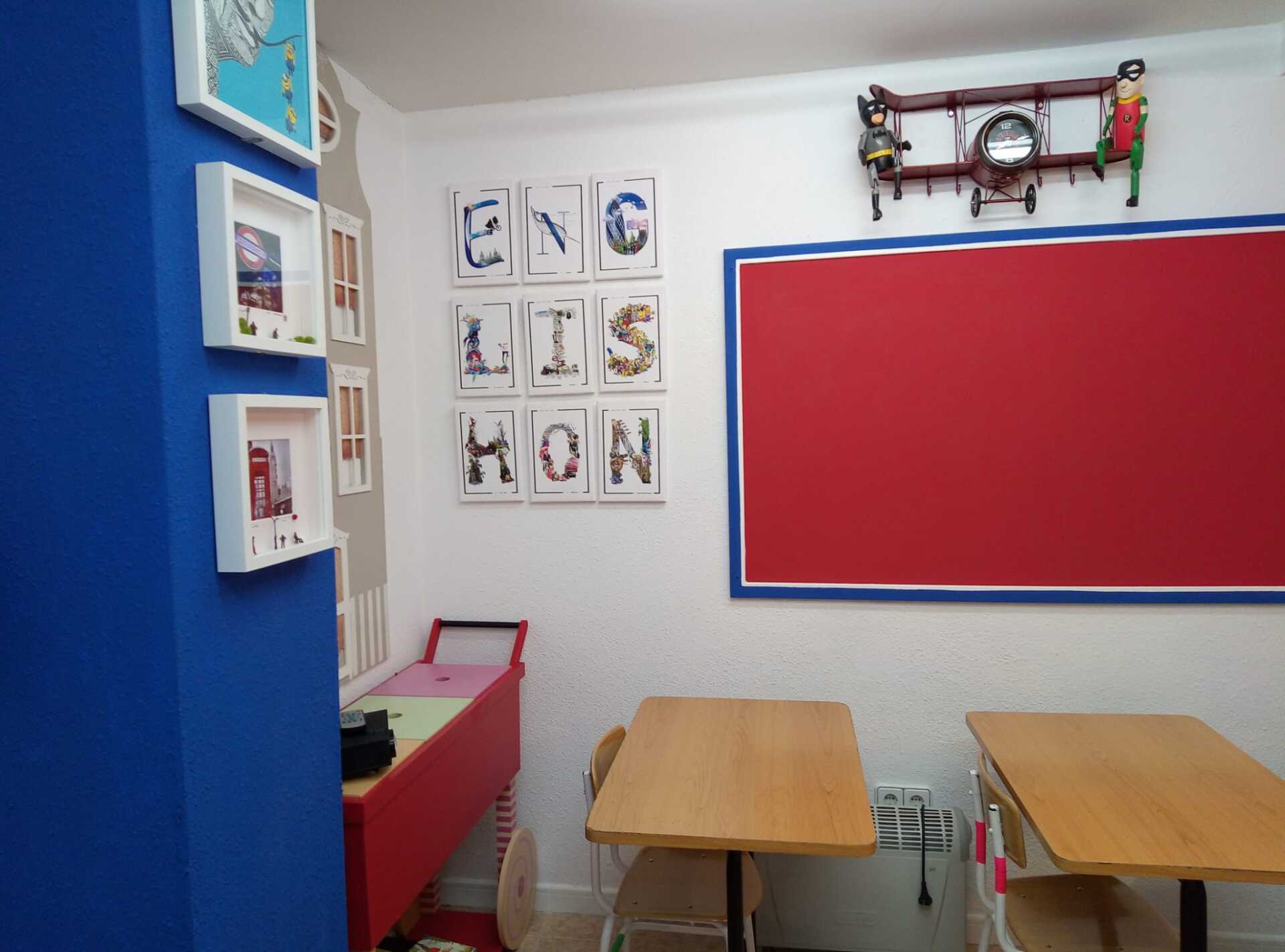 letras-aula-arriba-englishon-la-cantabrica