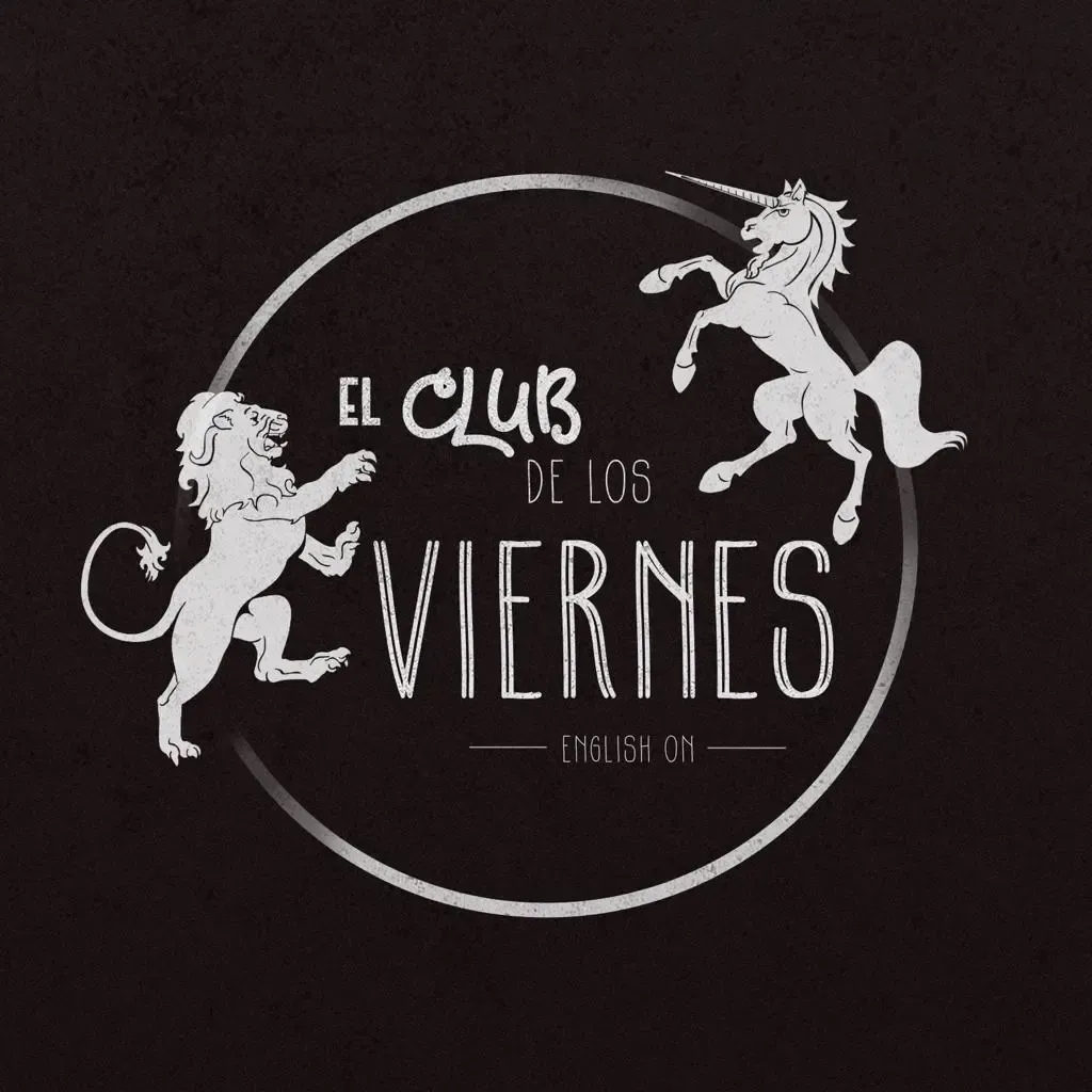 El Club de los Viernes, espacio cultural de pensamiento crítico, juegos estratégicos, cine en inglés y trabajo en equipo.