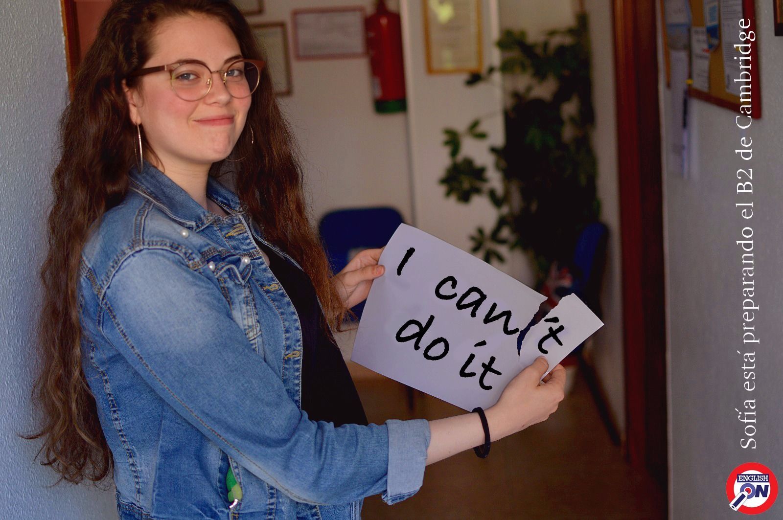 Meme motivador de Academia English On de Astillero