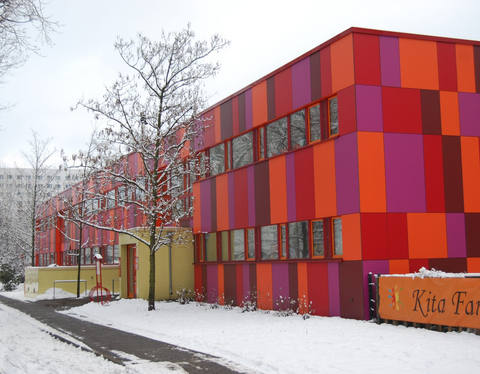 Bild 1893 Hieronymus Richter
Katholische Kirche St. Mauritius in Berlin-Lichtenberg Bild 1893 Hieronymus Richter
Katholische Kirche St. Mauritius in Berlin-Lichtenberg