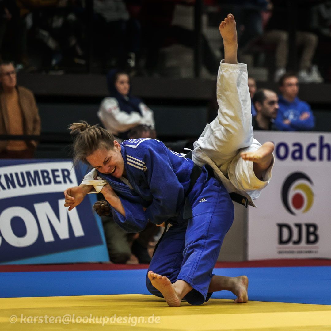 Celine Becker mit Power Judo