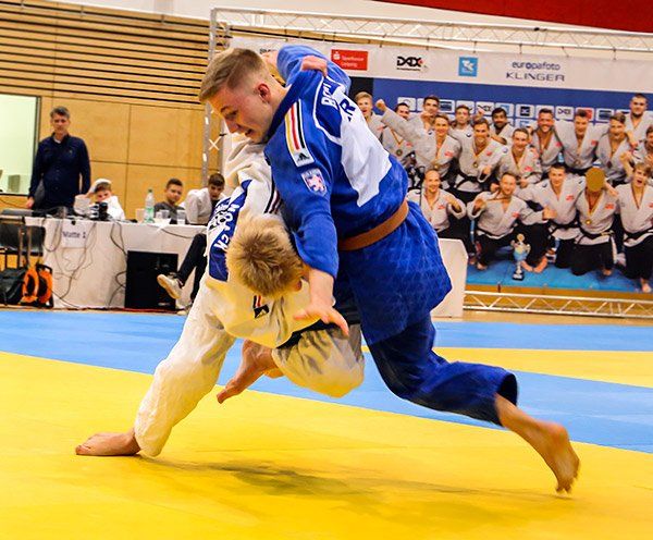 Gerrit´s Goldwurf zum Titel 2019 - andere Perspektive