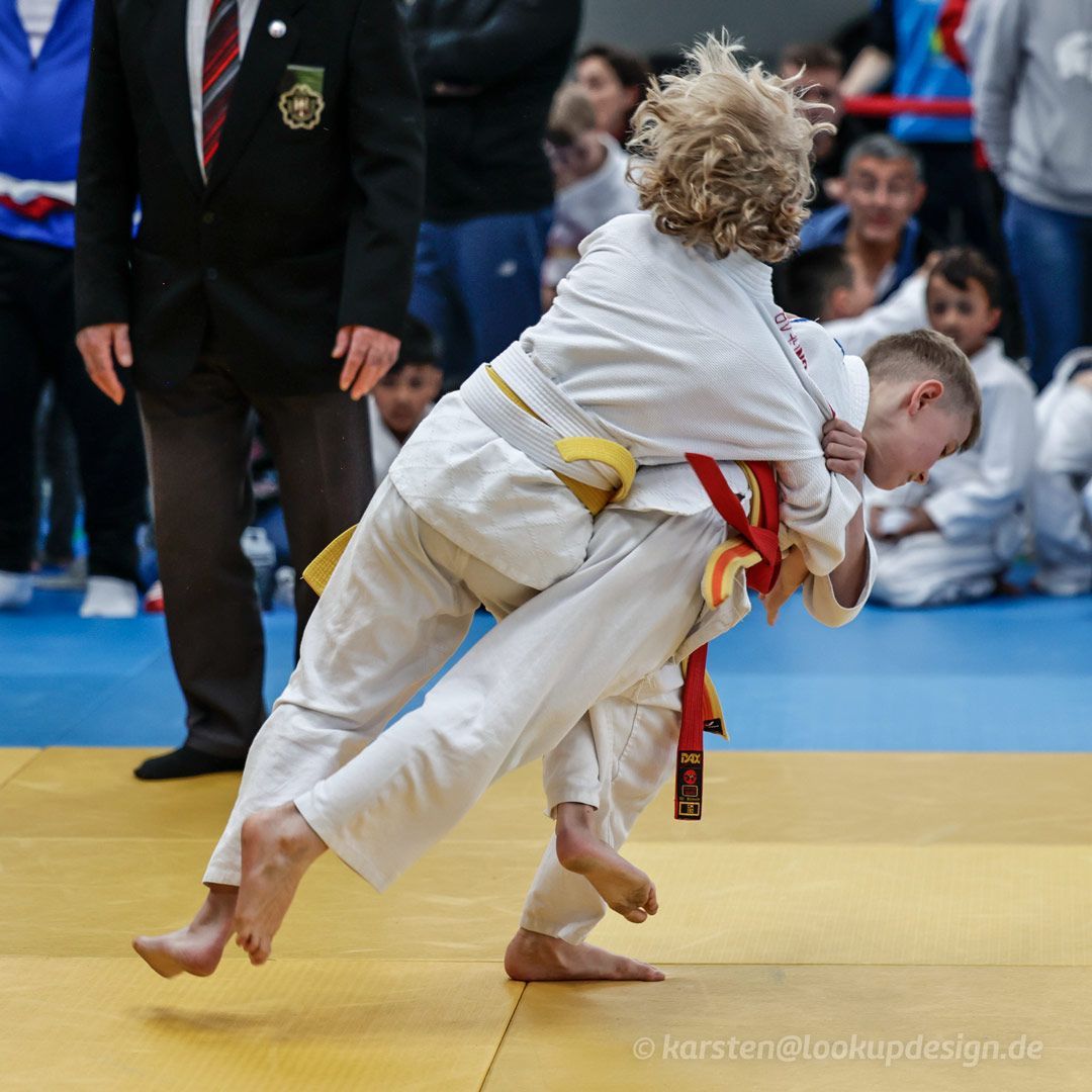 Michael Dering mit starken Techniken