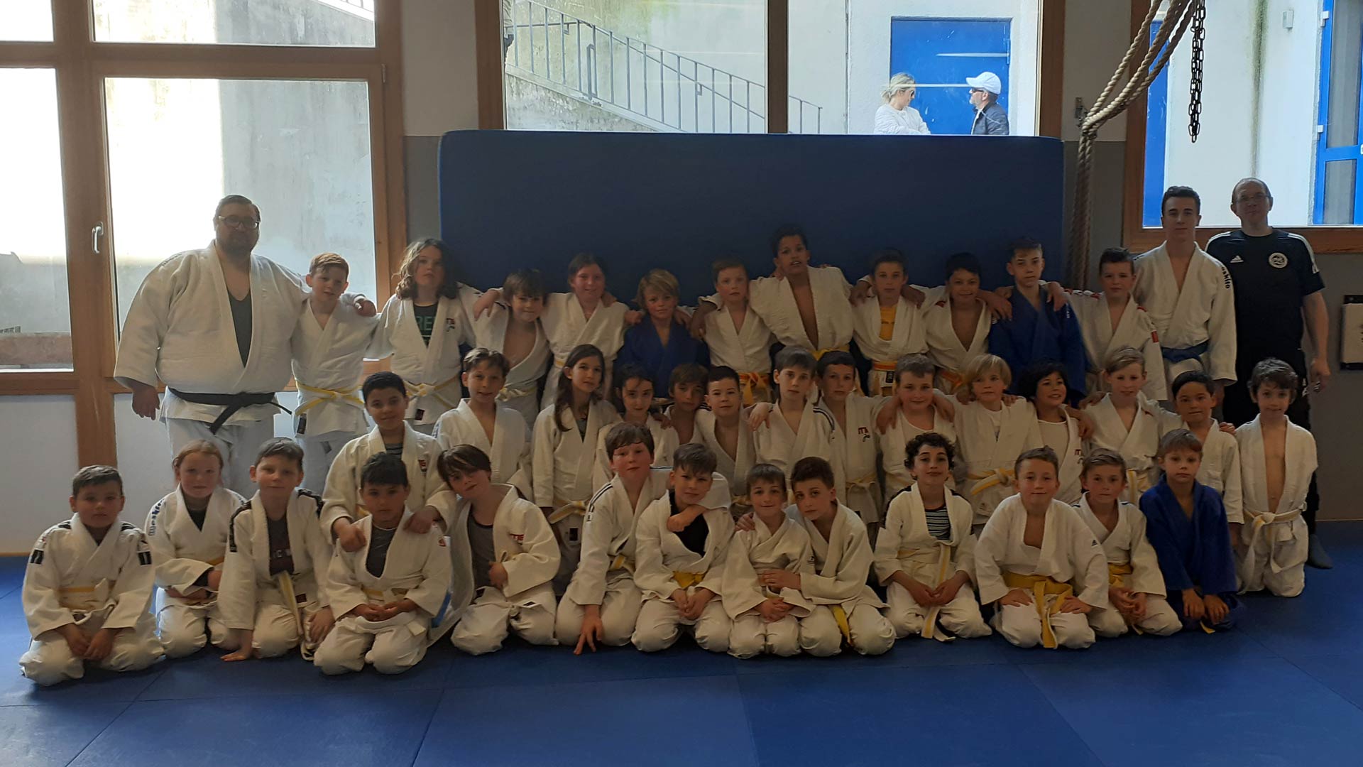 Gemeinsames U10/U12 Training mit der HT16 im April 2022