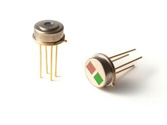 Analog infrared thermopile module sensors with one or two channels