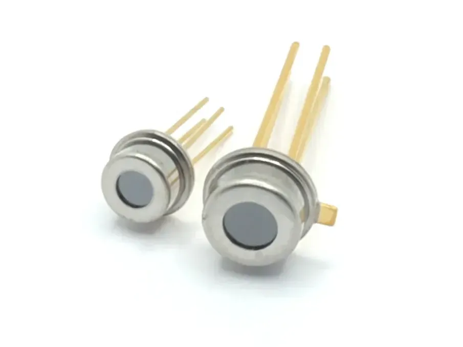 Infrared thermopile module sensors in TO-46 housing